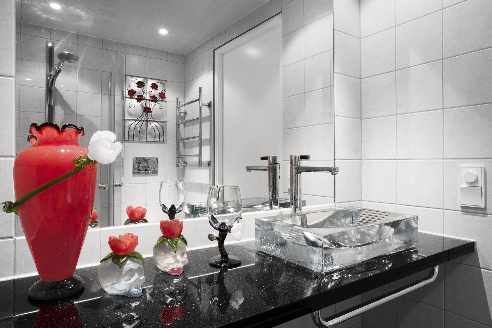 Kosta Boda Art Hotel Екстериор снимка