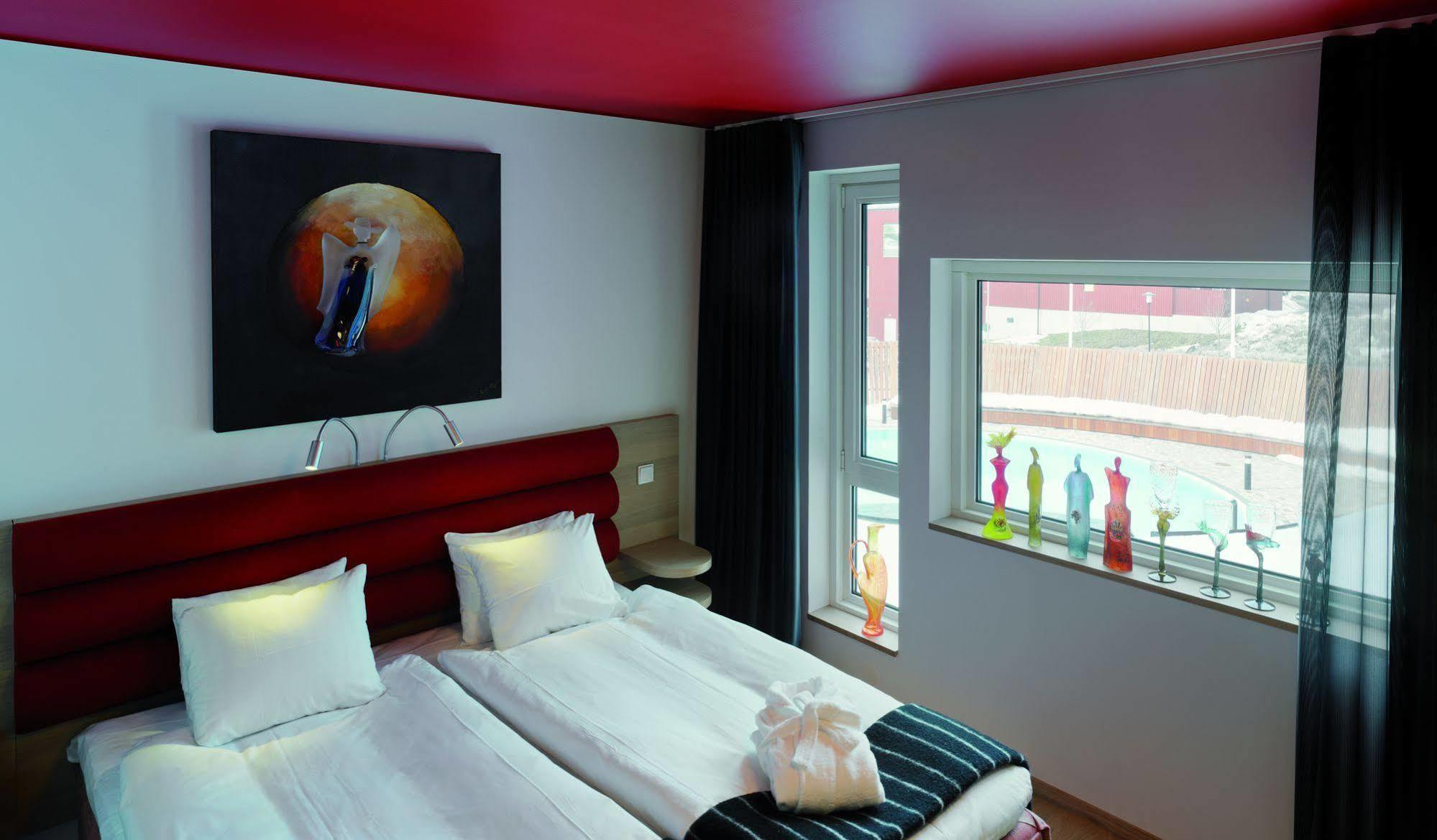 Kosta Boda Art Hotel Екстериор снимка