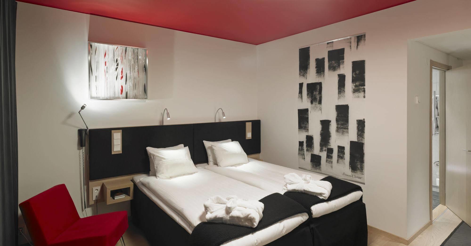 Kosta Boda Art Hotel Екстериор снимка